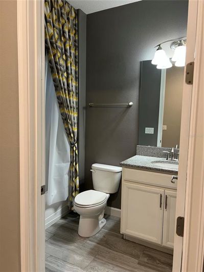 Image No.23-4 Bed Townhouse for sale