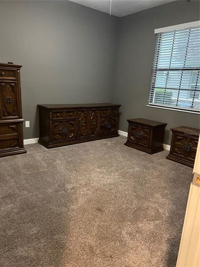 Image No.24-4 Bed Townhouse for sale