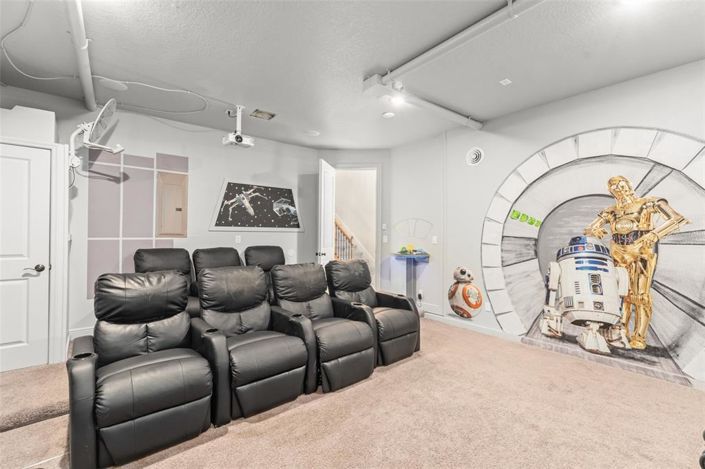 Image No.14-5 Bed Property for sale