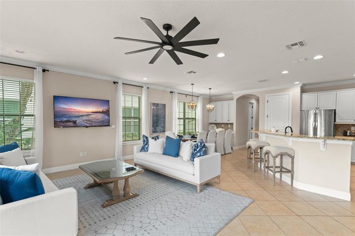 Image No.24-5 Bed Property for sale