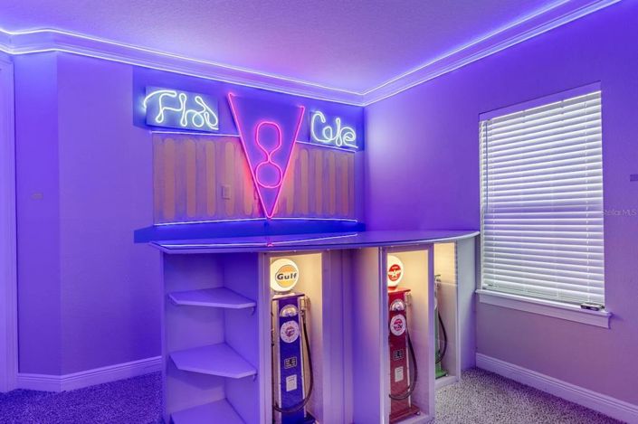 Image No.4-5 Bed Property for sale