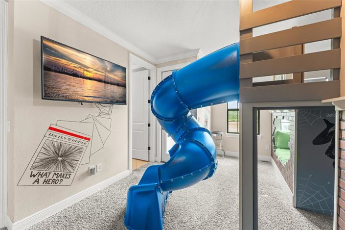 Image No.42-5 Bed Property for sale