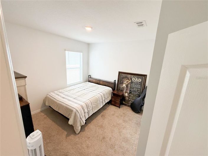 Image No.17-4 Bed Property for sale