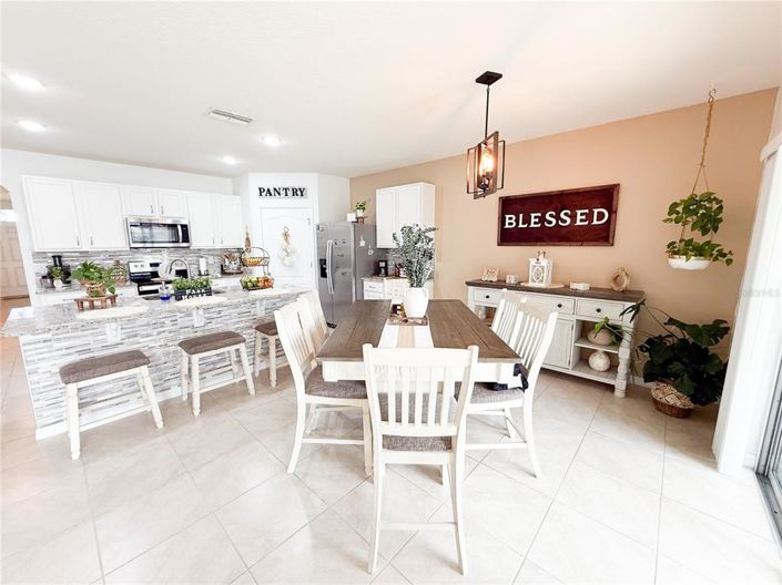 Image No.6-4 Bed Property for sale