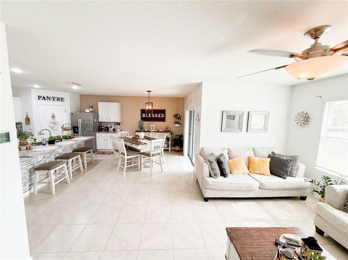 Image No.7-4 Bed Property for sale