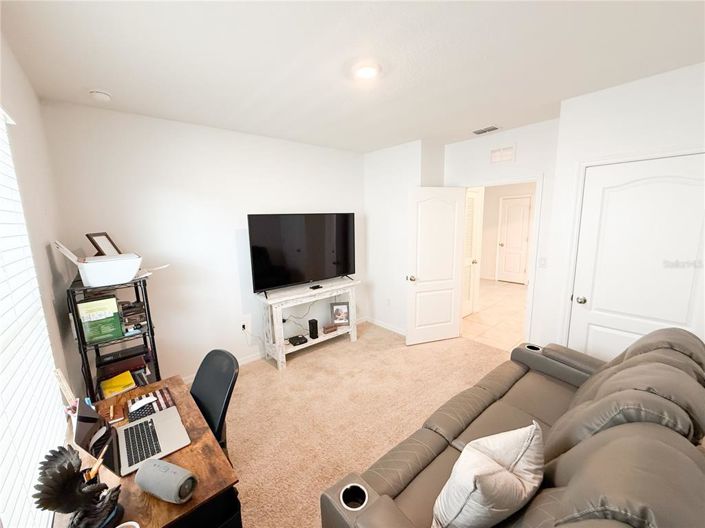 Image No.9-4 Bed Property for sale