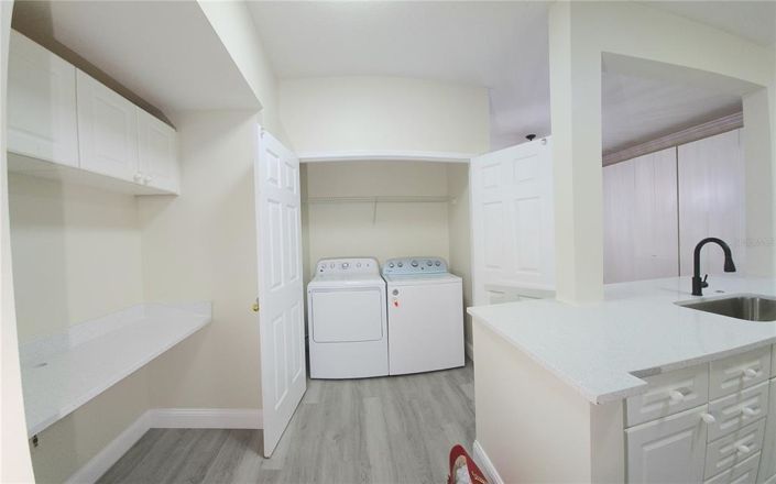 Image No.15-3 Bed Property for sale