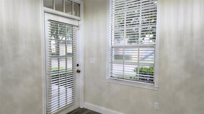 Image No.25-3 Bed Property for sale