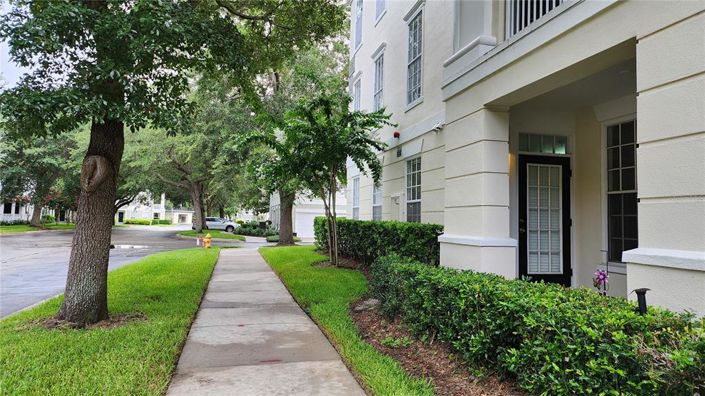 Image No.55-3 Bed Property for sale