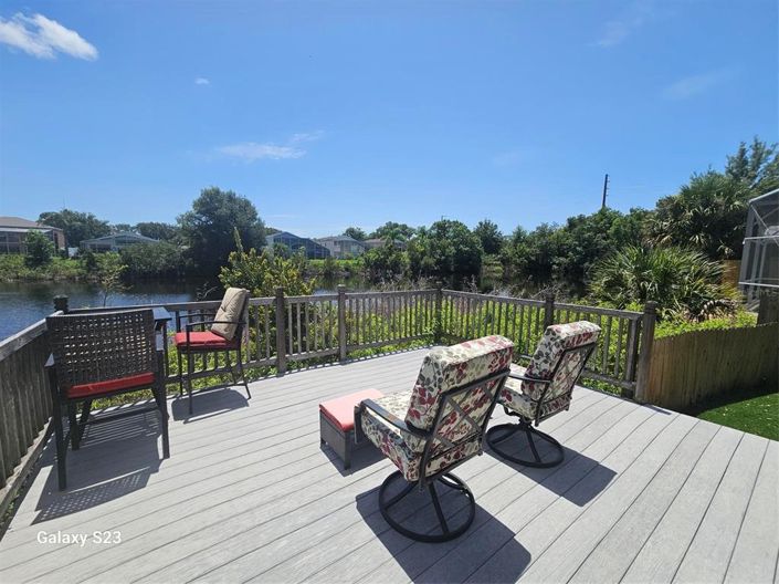 Image No.28-3 Bed Property for sale