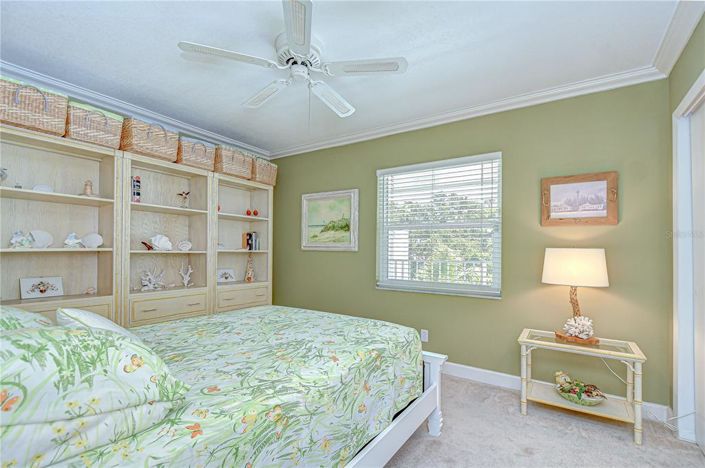 Image No.17-2 Bed Property for sale