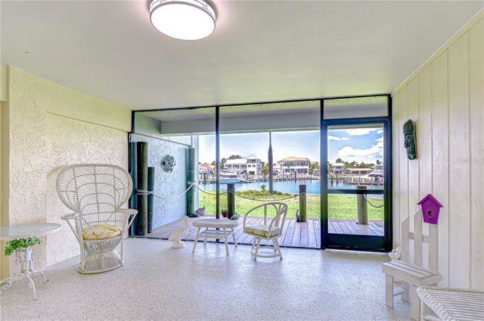 Image No.24-2 Bed Property for sale