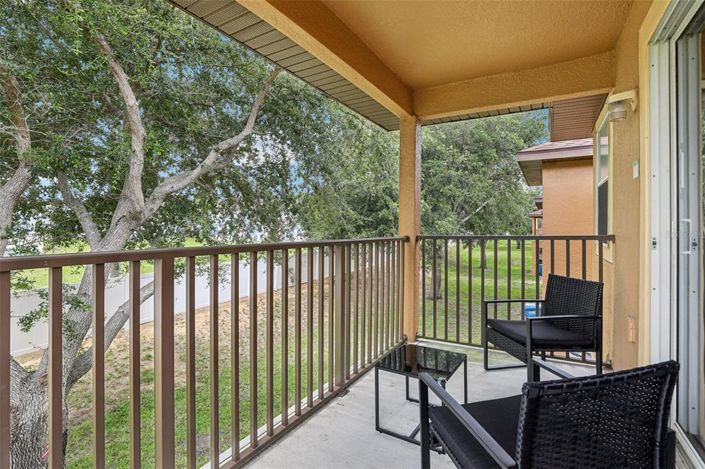 Image No.2-4 Bed Townhouse for sale