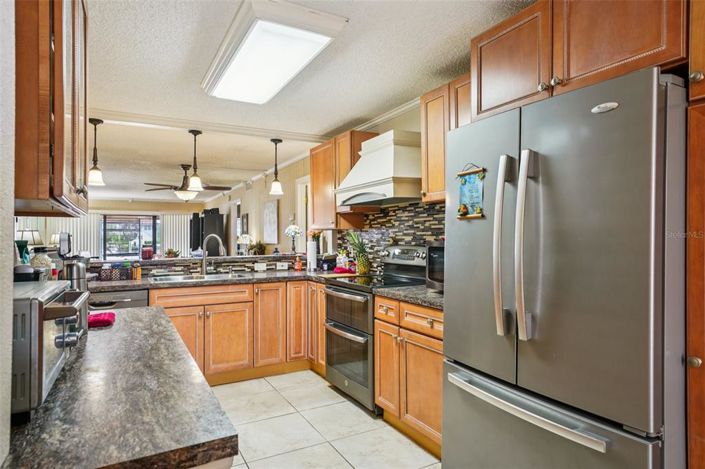 Image No.18-2 Bed Property for sale