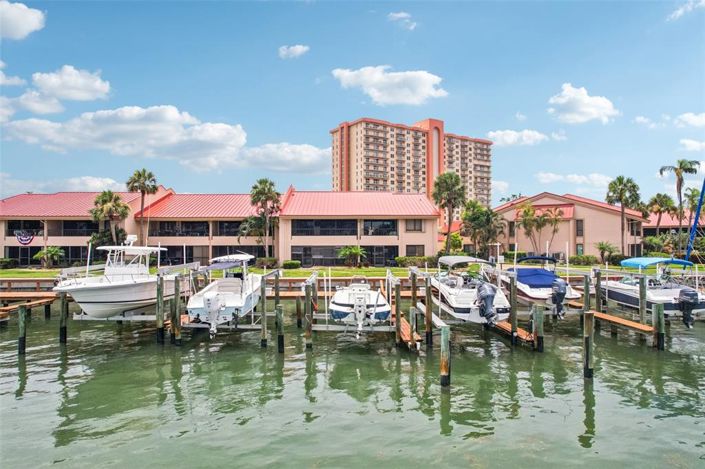 Image No.5-2 Bed Property for sale