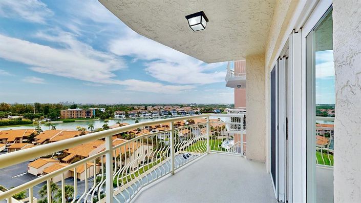 Image No.31-2 Bed Property for sale