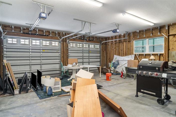 Image No.16-2 Bed Property for sale