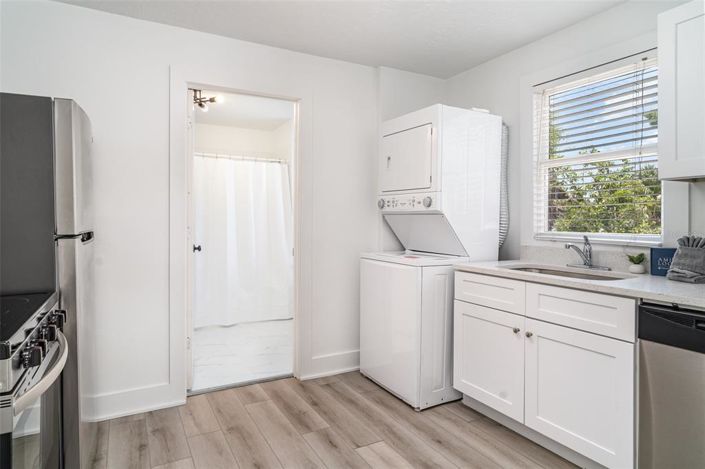 Image No.8-2 Bed Property for sale