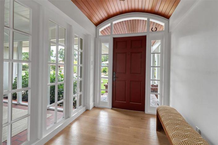 Image No.3-5 Bed Property for sale