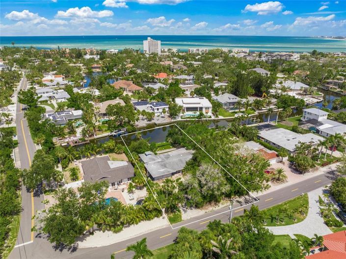 Image No.2-3 Bed Property for sale