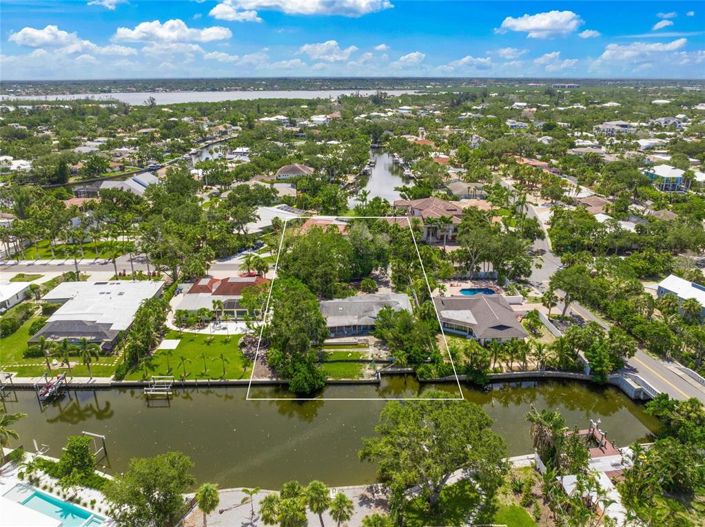 Image No.4-3 Bed Property for sale