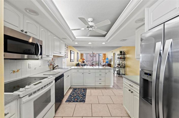 Image No.14-2 Bed Property for sale