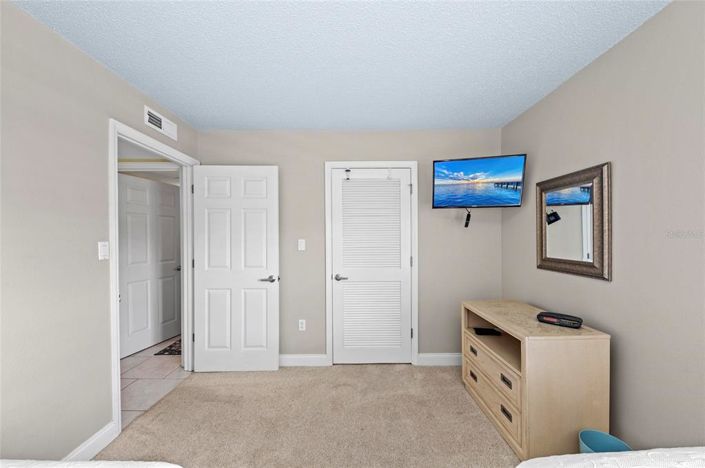 Image No.31-2 Bed Property for sale