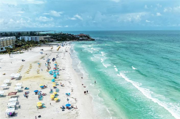 Image No.54-2 Bed Property for sale