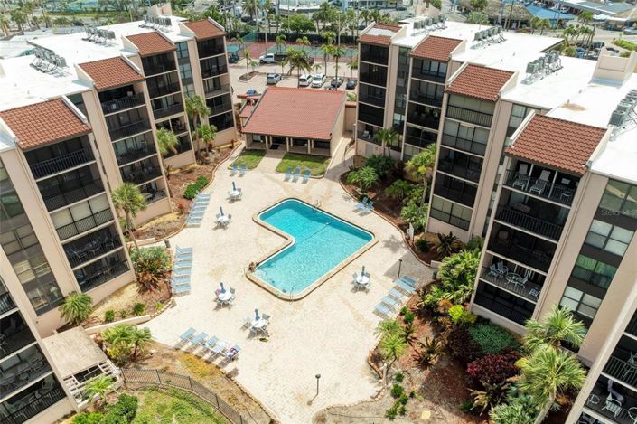 Image No.57-2 Bed Property for sale