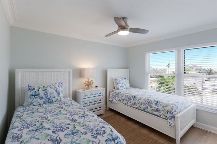 Image No.31-5 Bed Property for sale