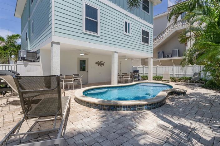 Image No.41-5 Bed Property for sale