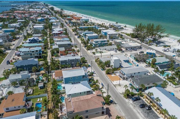 Image No.48-5 Bed Property for sale