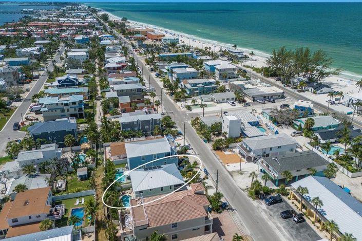 Image No.50-5 Bed Property for sale