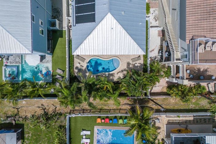 Image No.51-5 Bed Property for sale