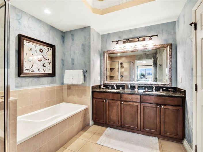 Image No.20-3 Bed Property for sale