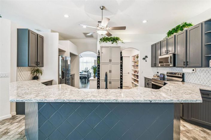 Image No.14-4 Bed Property for sale