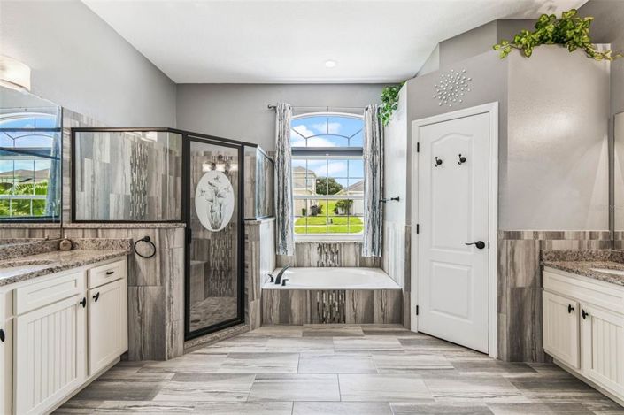 Image No.27-4 Bed Property for sale