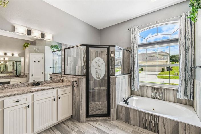 Image No.29-4 Bed Property for sale