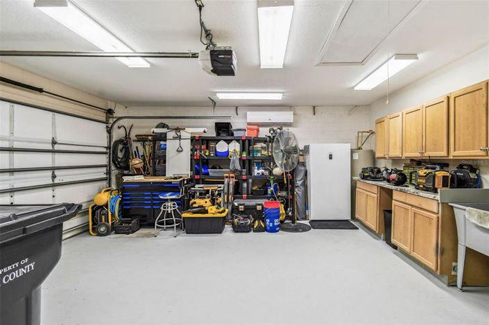 Image No.56-4 Bed Property for sale