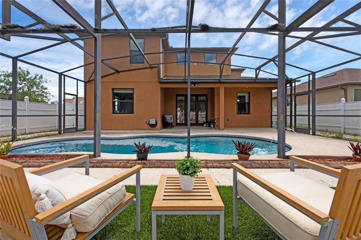 Image No.14-4 Bed Property for sale