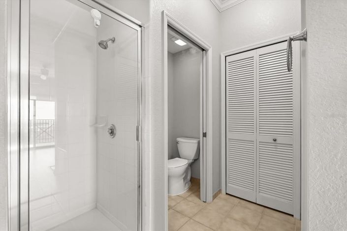 Image No.14-4 Bed Property for sale