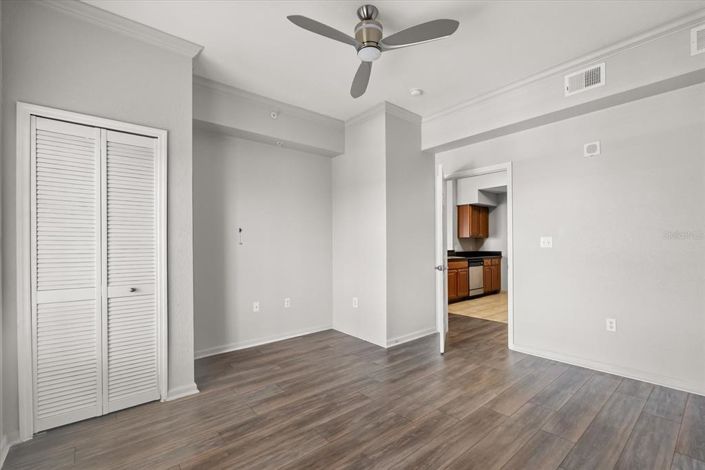 Image No.15-4 Bed Property for sale