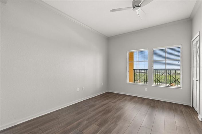 Image No.27-4 Bed Property for sale