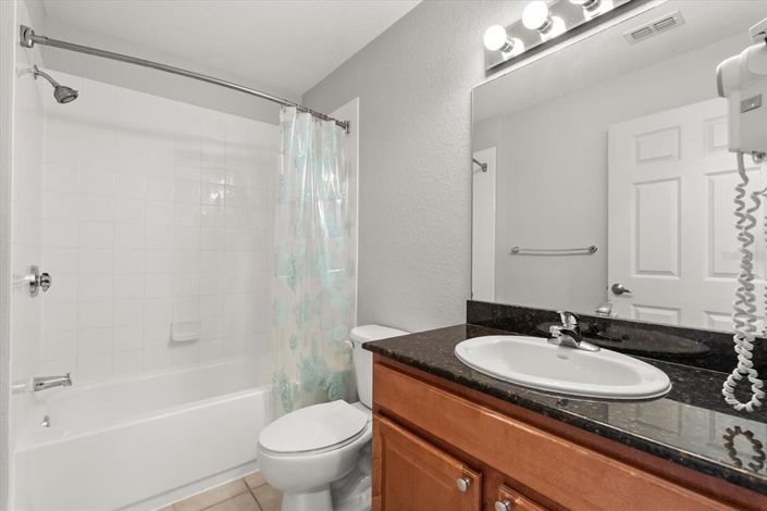 Image No.28-4 Bed Property for sale