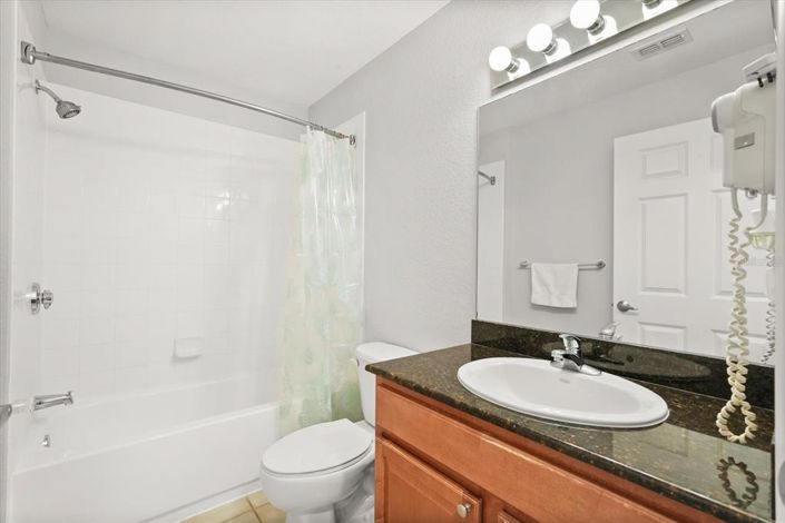 Image No.39-4 Bed Property for sale