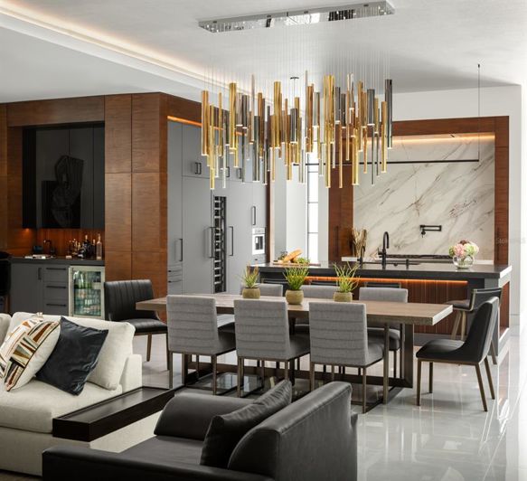 Image No.13-5 Bed Property for sale