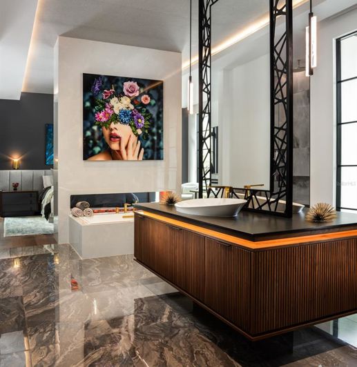 Image No.23-5 Bed Property for sale