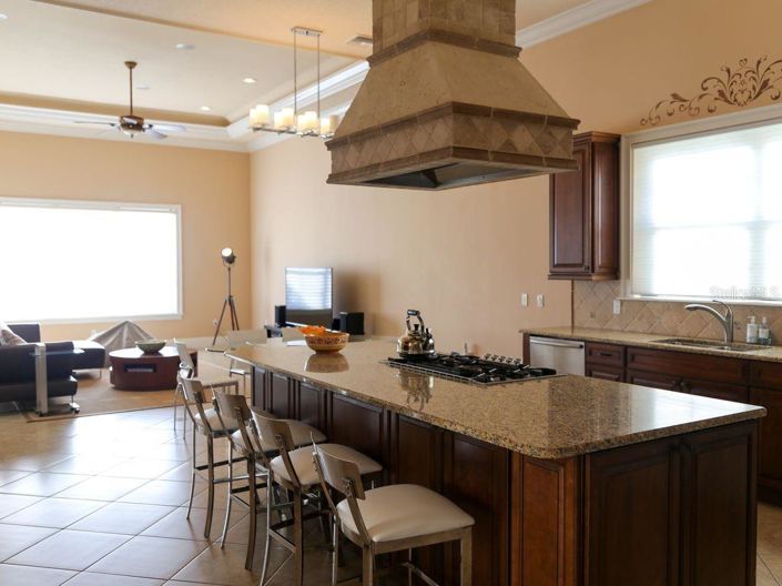 Image No.35-5 Bed Property for sale