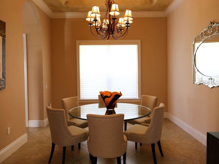 Image No.37-5 Bed Property for sale