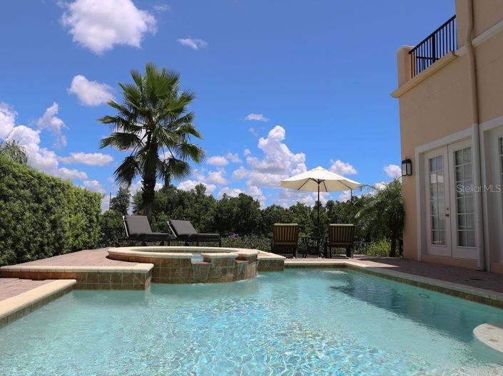 Image No.4-5 Bed Property for sale